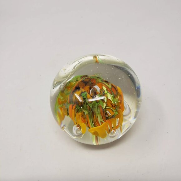 NORLEANS? 3" Glass Paperweight Green Yellow Floral Swirl Bubbles Flat Top Japan - Picture 3 of 5